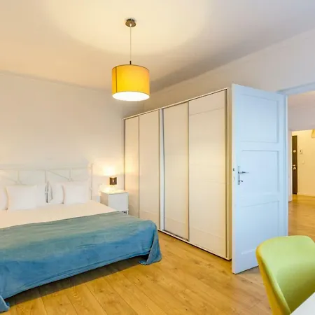 Charming Central Bright Appartamento